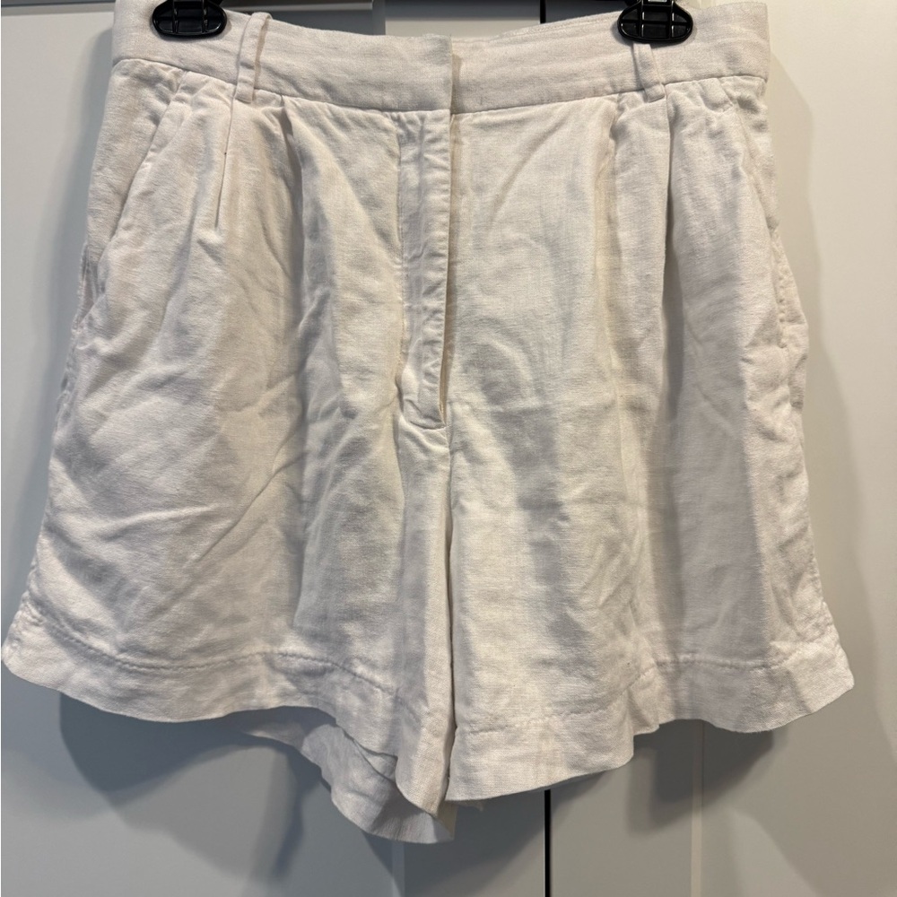 Abercrombie & Fitch Cream High Waist Shorts